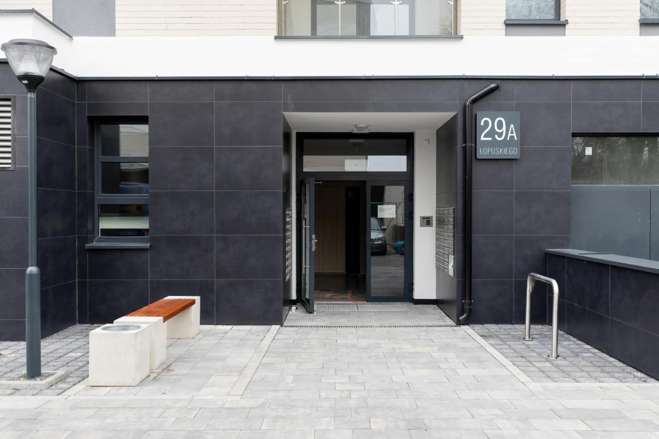 Apartament Premium Platany By Noclegi Renters Kolobrzeg Exterior photo